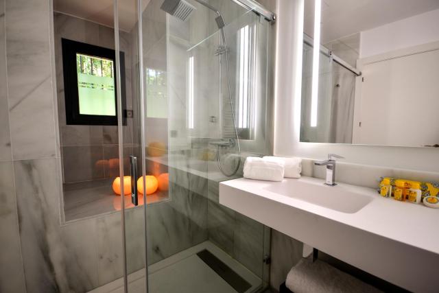 Legado Alcazar Hotel — photo 18