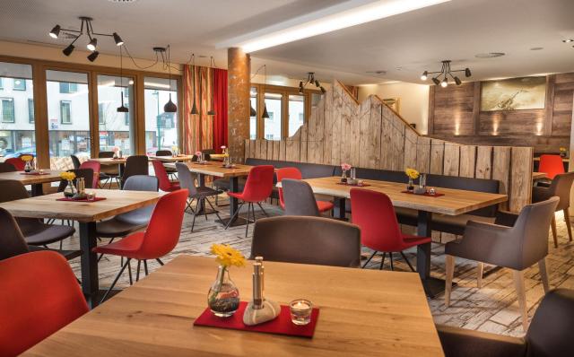 AlpenParks Hotel & Apartment Central Zell am See — photo 14