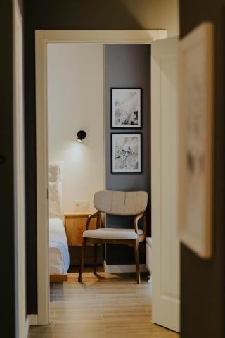 King Suite — Skyline Luxury Suites