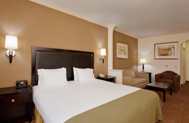 ASPEN GRAND HOTELS La Porte — photo 12