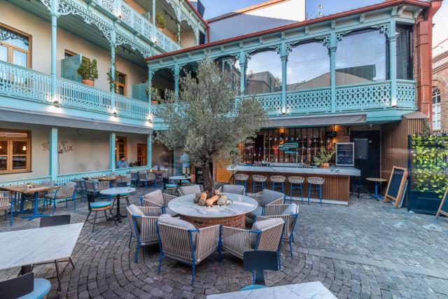 The Blue Fox Hotel — photo 6