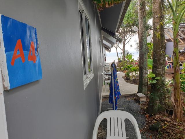 New Harrys Sunset Resort - Klong Nin Beach — photo 21