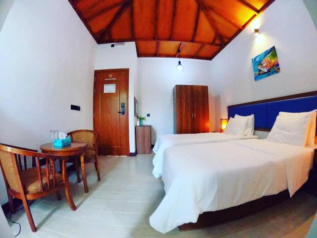 Blue Coral Vashafaru Maldives — photo 5