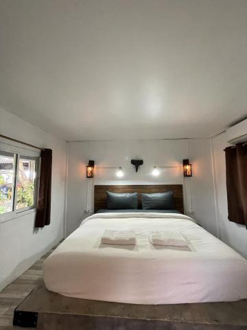 New Harrys Sunset Resort - Klong Nin Beach — photo 14