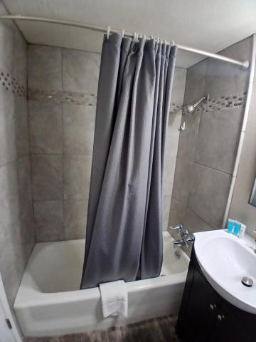 Silver Lakes Inn — photo 16