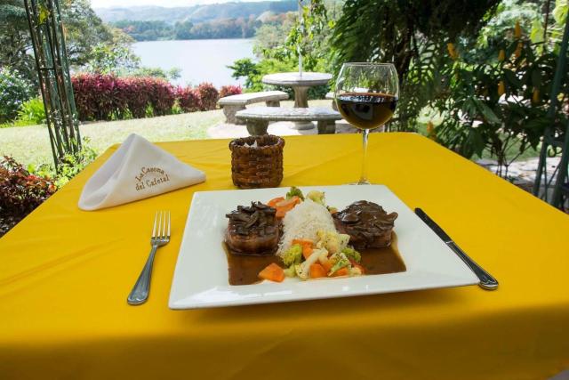 Hotel Boutique Casona del Cafetal and Lakeside Restaurant — photo 4