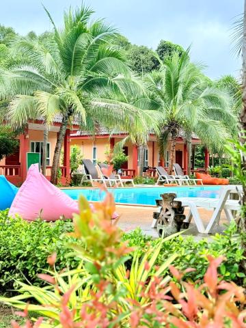 Peaceful Resort , Long Beach - Koh Lanta — photo 19