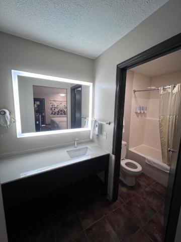 Country Nights Inn — photo 6
