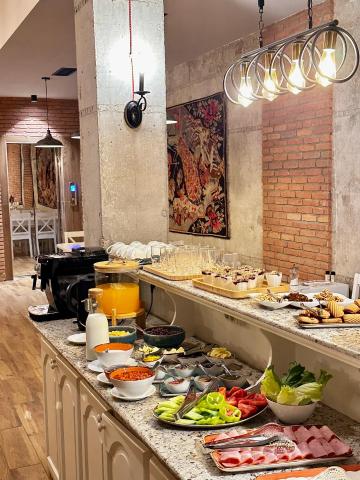 Metekhi Boutique Hotel — photo 11