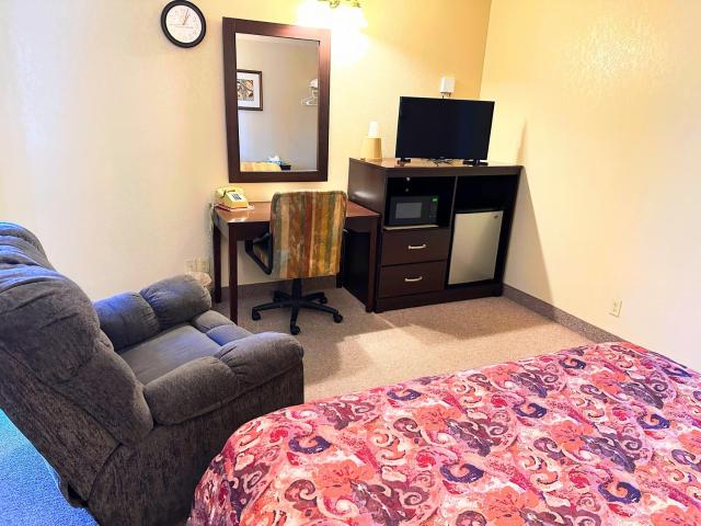 Bunk House Motel — photo 19