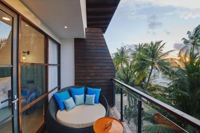 Beach Hotel Dhigurah — photo 6