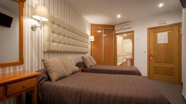 Hotel Rambla Emérita, centro ciudad — photo 22