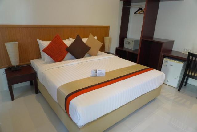 Double Room — Dhigurah Retreat Beach