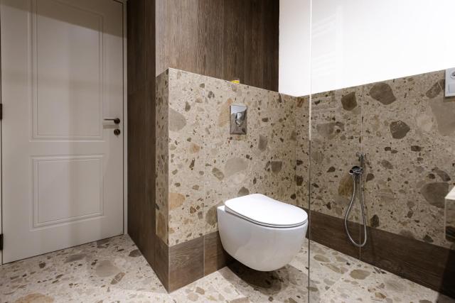 Apart Meidani - Stylish Old Town Apartment with Balcony & Synagogue View — photo 15