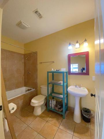 Comal Inn — photo 14