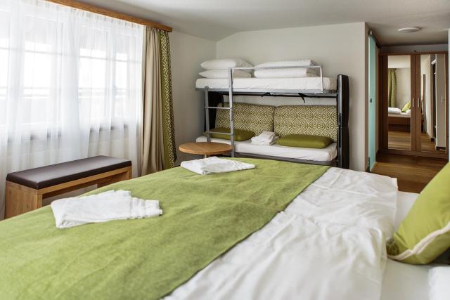 Hotel & Restaurant Zum Schwarzen Bären — photo 11