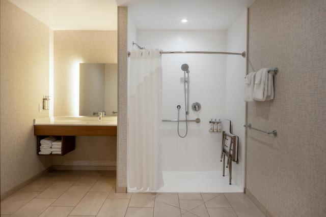 Holiday Inn Express & Suites - Gilbert - Mesa Gateway Airport — photo 23