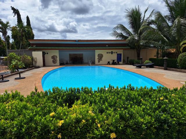 Jungle Village Bungalow — photo 14