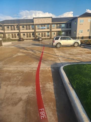 LiV INN & SUITES HOUSTON — photo 9