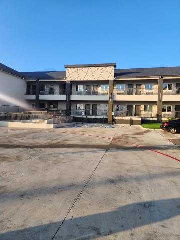 LiV INN & SUITES HOUSTON — photo 14
