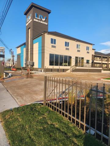 LiV INN & SUITES HOUSTON — photo 18