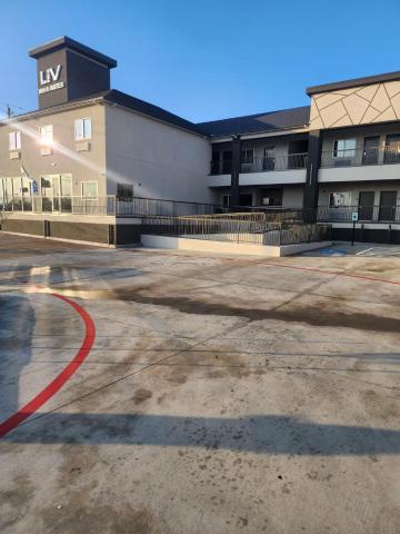 LiV INN & SUITES HOUSTON — photo 19