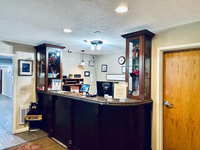 Ivey's Motor Lodge — photo 10