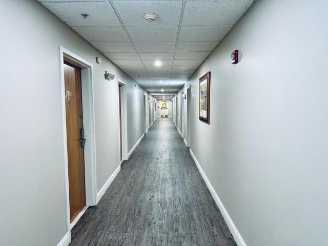 Ivey's Motor Lodge — photo 20
