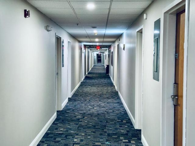 Ivey's Motor Lodge — photo 18