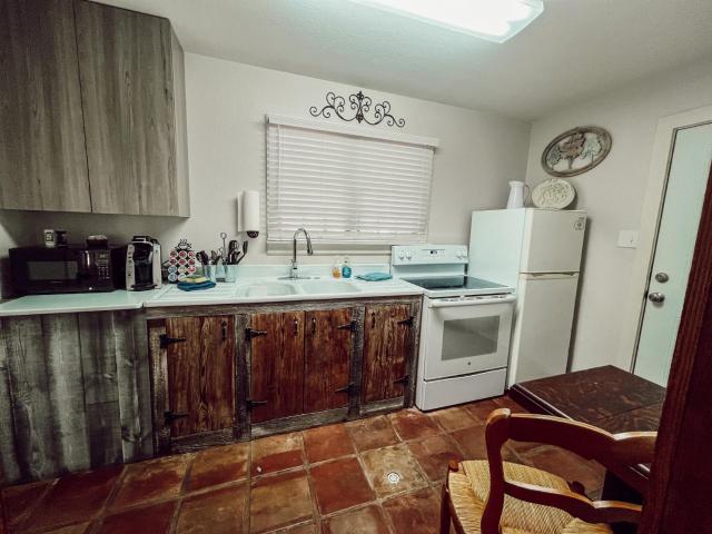 Gruene Cottages — photo 3