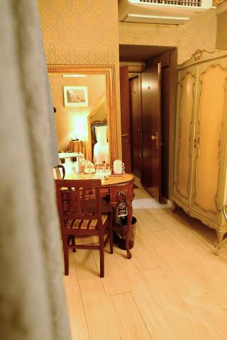 ll H O T E L S A N G A L L O ll — photo 17