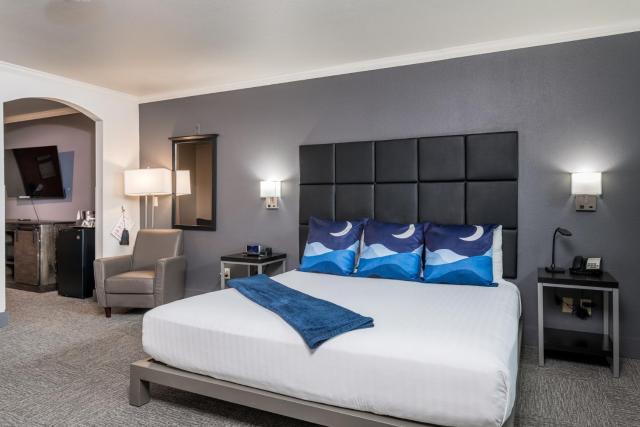 Wood River Inn & Suite — photo 1
