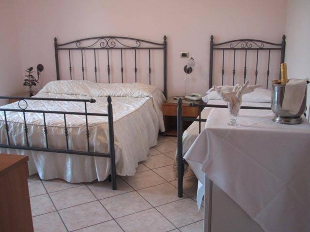 Hotel Degli Amici — photo 18
