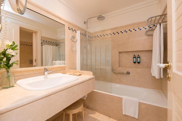 Hotel Playa Victoria — photo 19