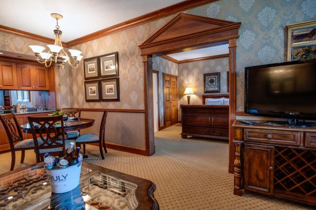 Nassau Inn — photo 5