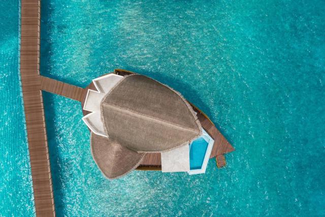 JW Marriott Maldives Resort & Spa — photo 21