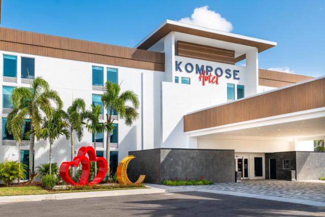 Kompose Boutique Resort @ Theme Parks — photo 8