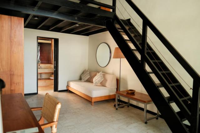 Wave House Boutique Surf Retreat - Adults Only — photo 9