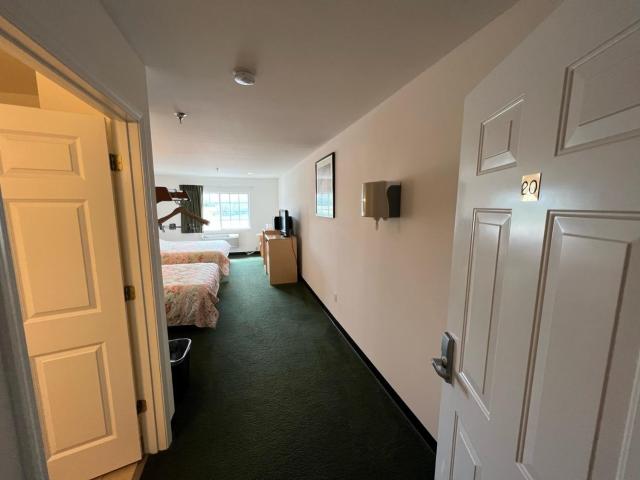 Red Bud Country Inn — photo 11
