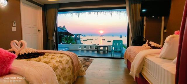 Clear View Resort — photo 1