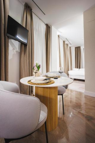 Corral del Carbón GG Luxury Hotel Boutique — photo 17