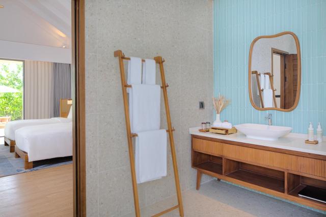 dusitD2 Feydhoo Maldives — photo 15