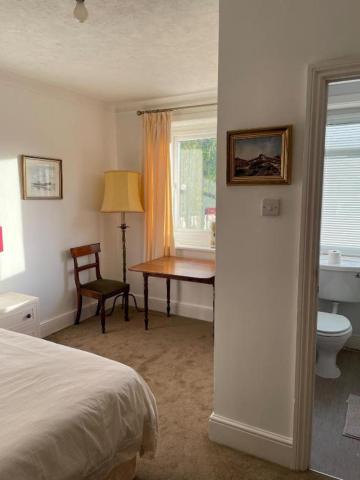Regis Lodge Guest House — photo 14