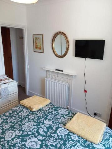 Regis Lodge Guest House — photo 13