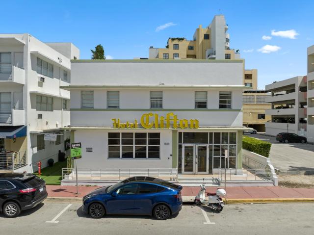 The Clifton — photo 5