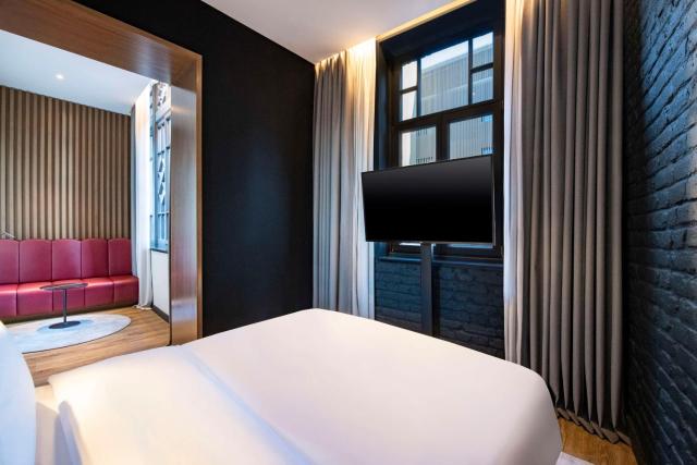Radisson RED Tbilisi — photo 17