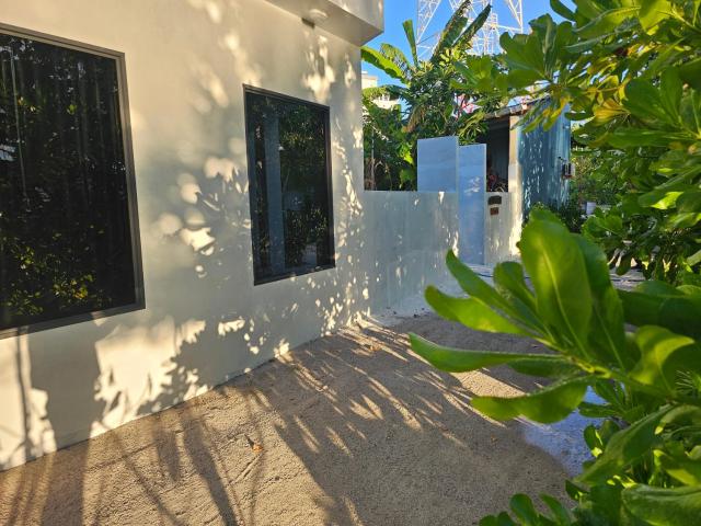 Sunset Beach View Dhangethi — photo 4
