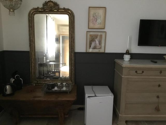 LE MAS DES AUGES — photo 5