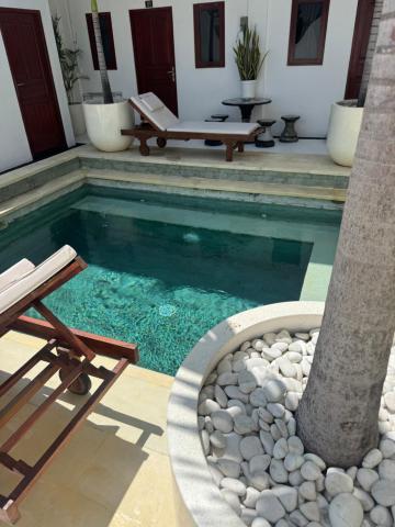 Uluwatu Stay's Deluxe Suite #5 — photo 23