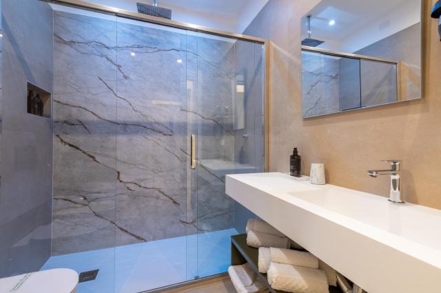 69 Suite Boutique — photo 23